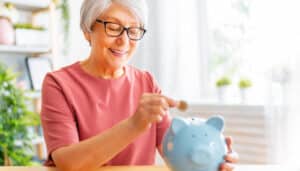 Strategic Retirement Planning to Avoid Outliving Your Savings